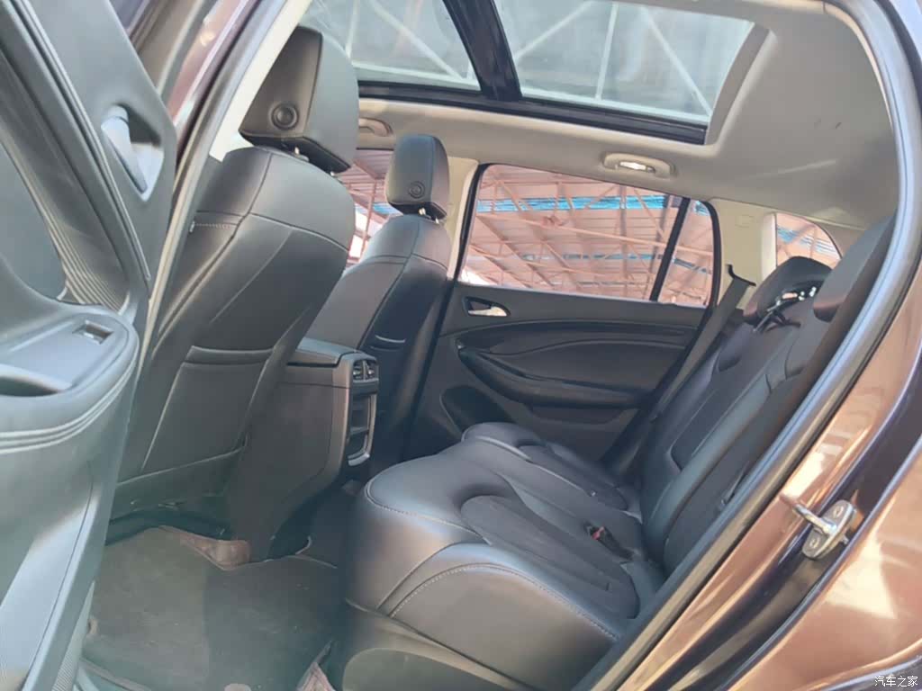 Buick Envision Plus, 2018 17