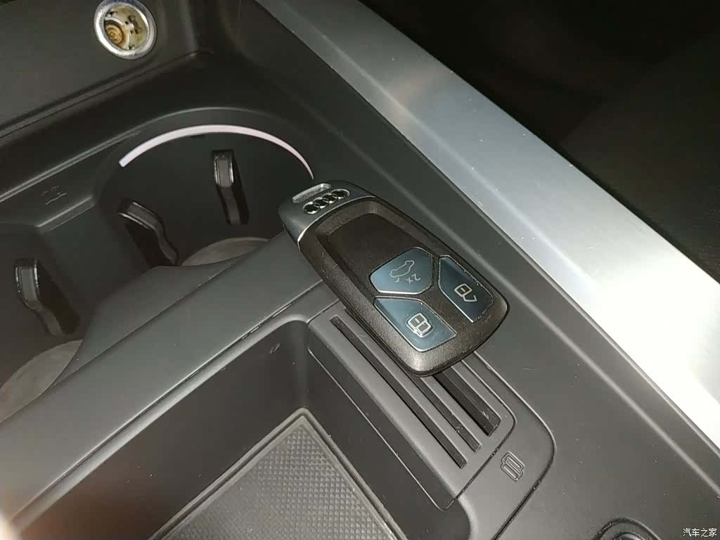 Audi A4L, 2021 17