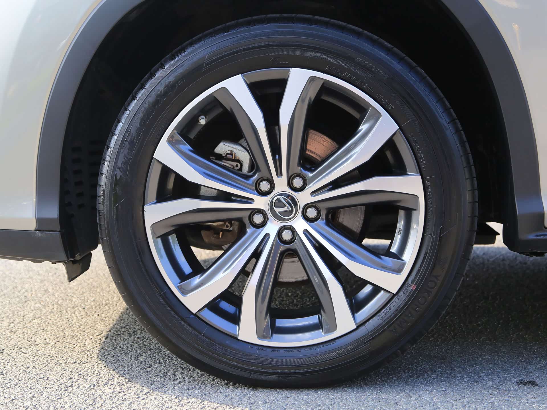 Lexus RX, 2019 17