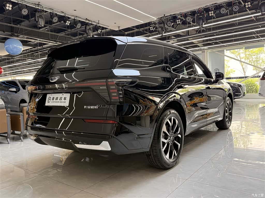 Ford Edge L, 2025 29