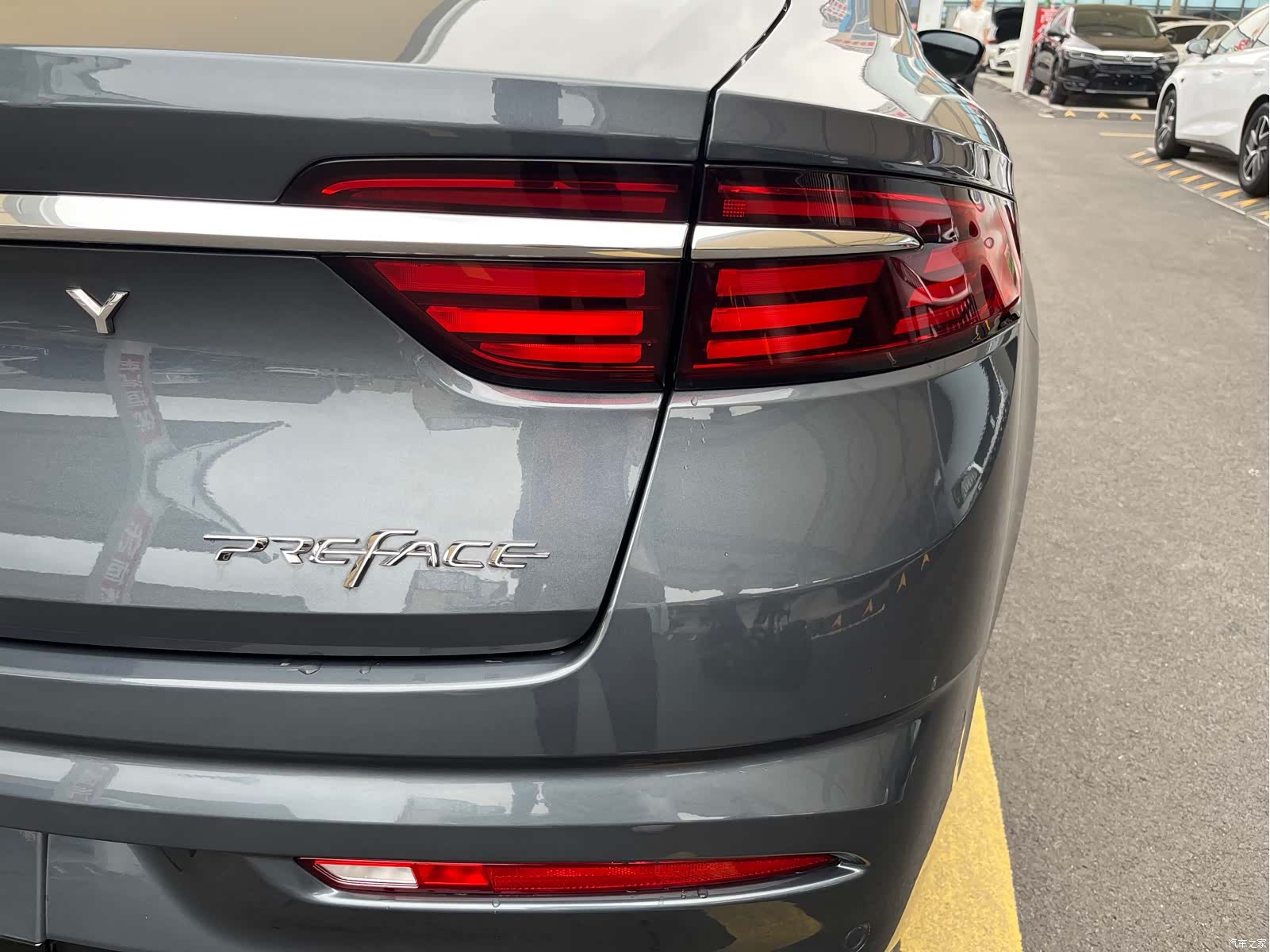 Geely Preface, 2022 14