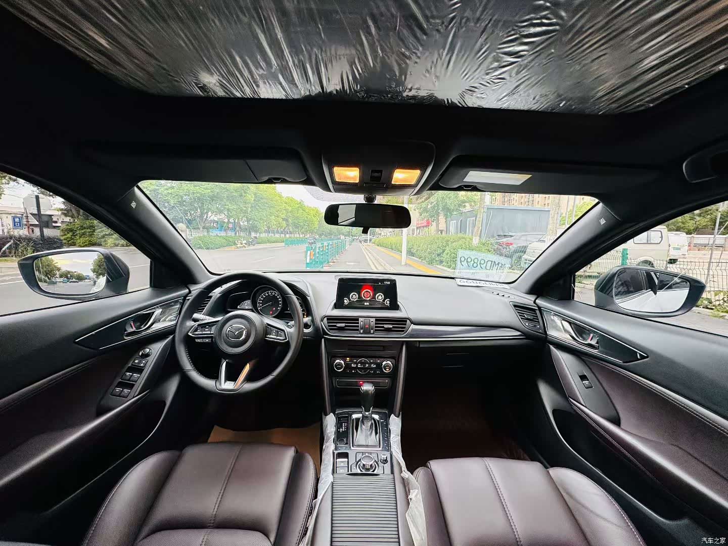 Mazda CX-4, 2021 все фото