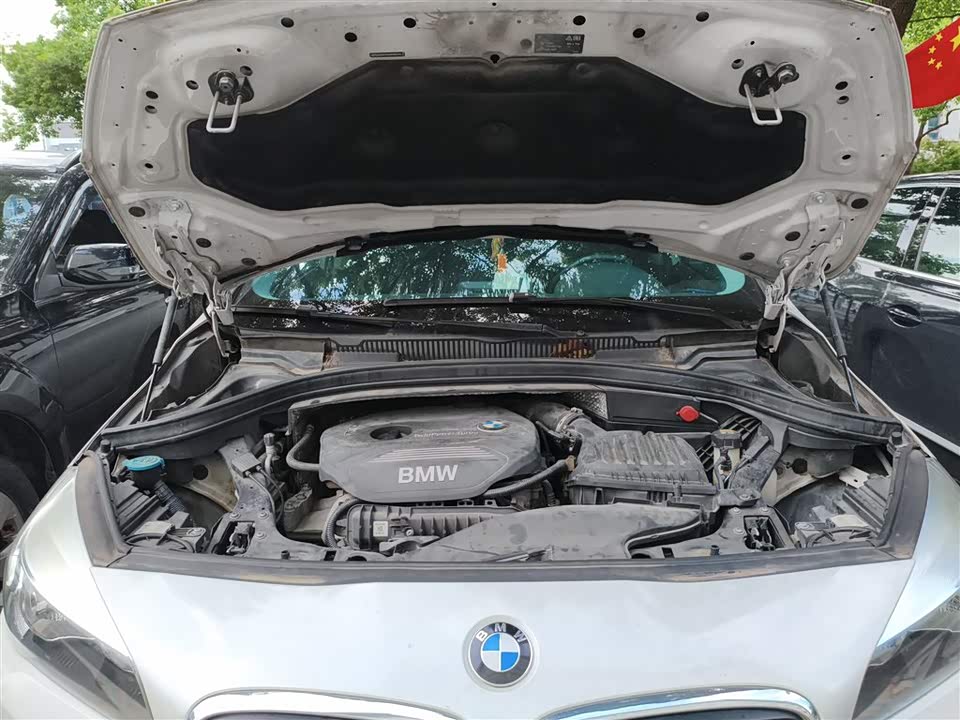 BMW 2 series station wagon