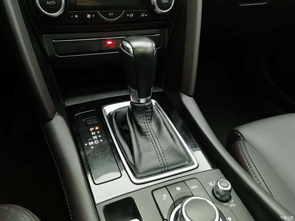 Mazda CX-4, 2020 13