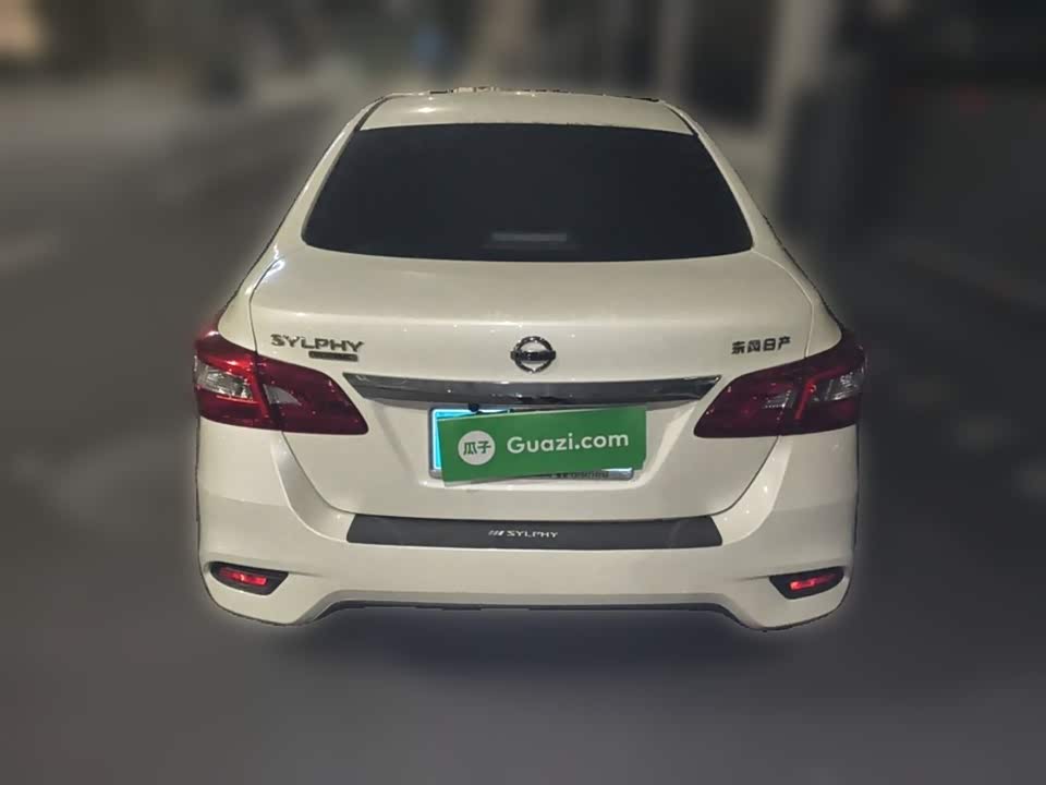Nissan Xuan Yi