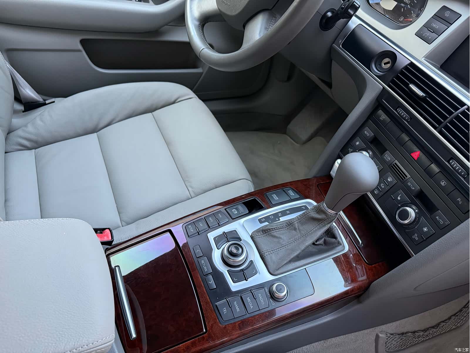 Audi A6L, 2007 7