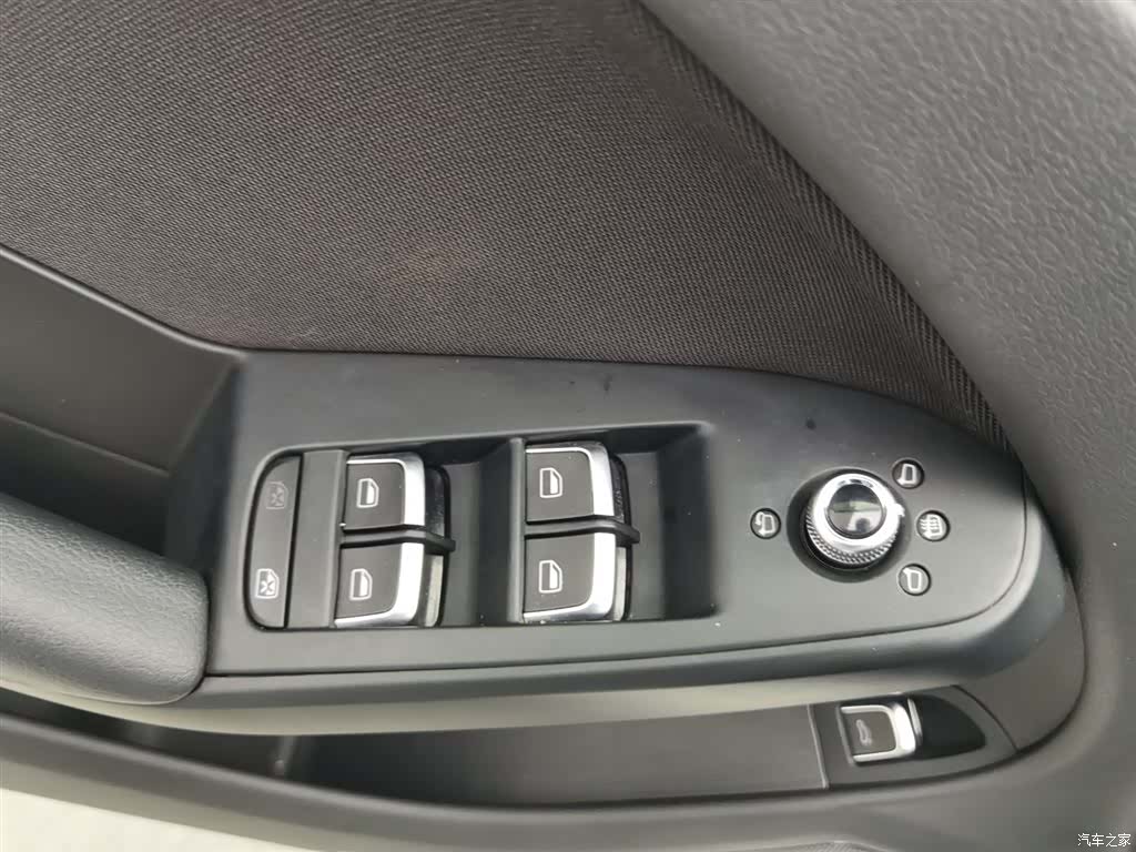 Audi A4L, 2016 9