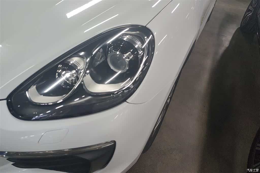 Porsche Cayenne, 2017 все фото