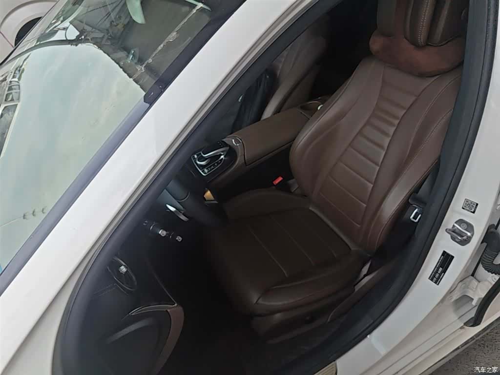 Mercedes-Benz E-Class, 2018 15