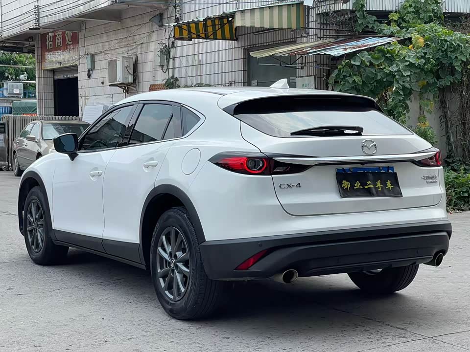 Mazda CX-4