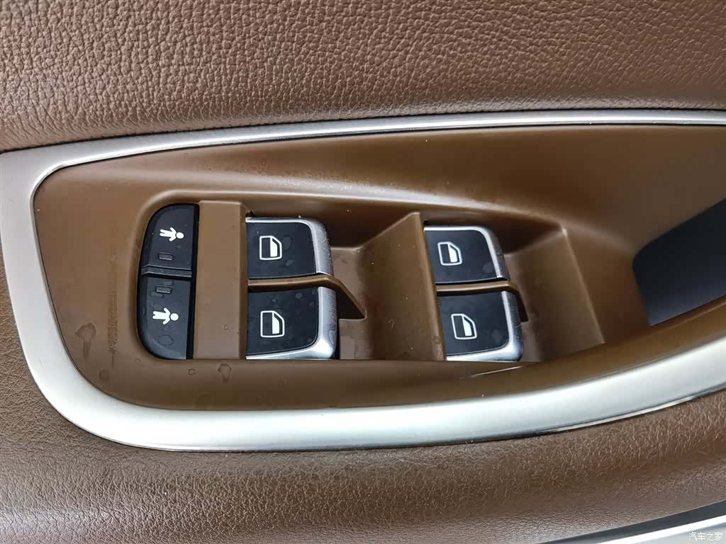 Audi A6L, 2016 9