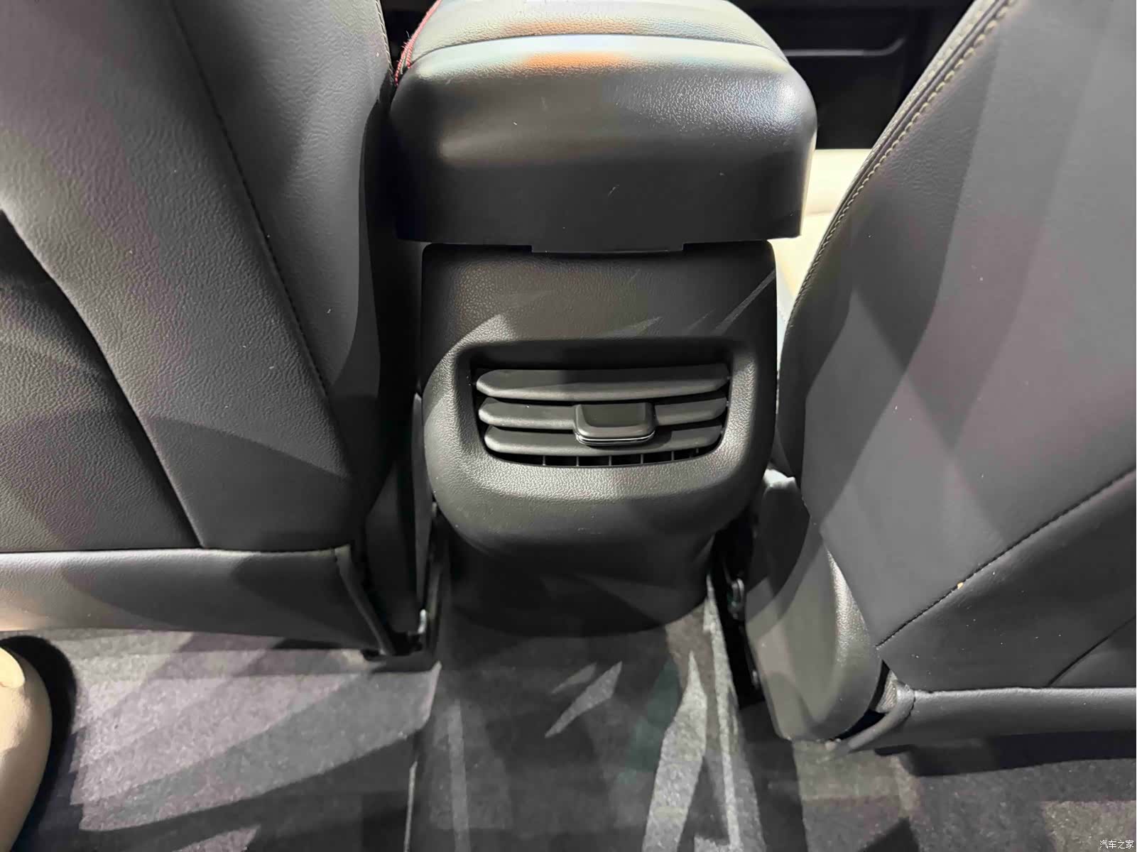 Chevrolet 320, 2022 14