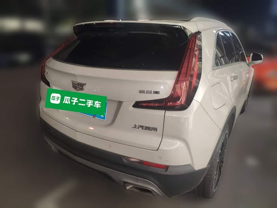 Cadillac XT4