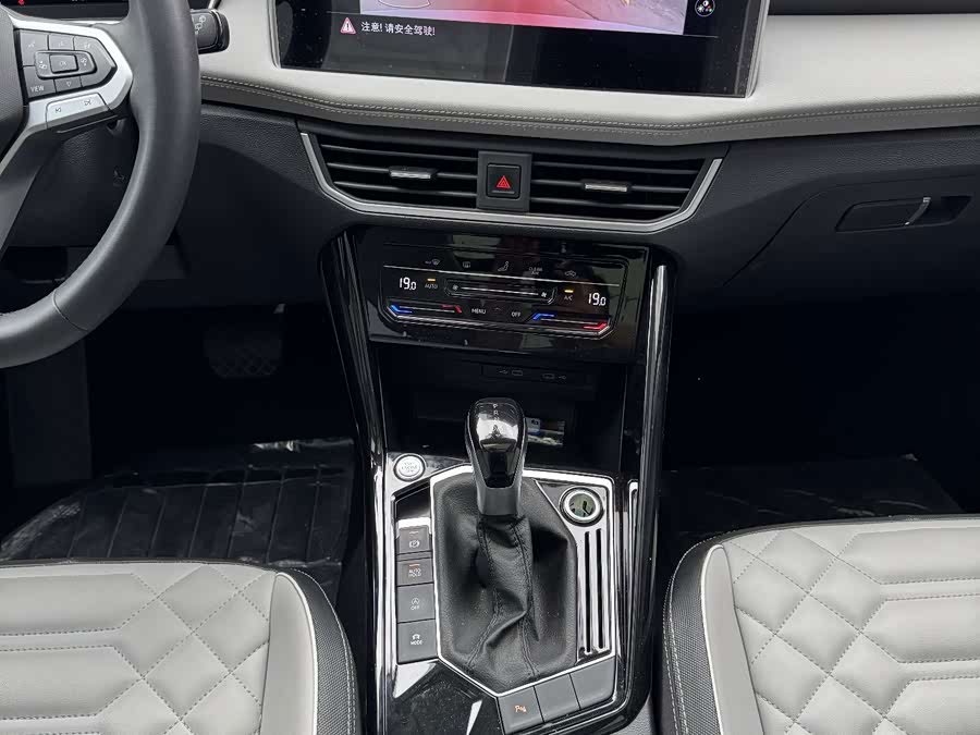 Volkswagen Tayron 2023, фото 15