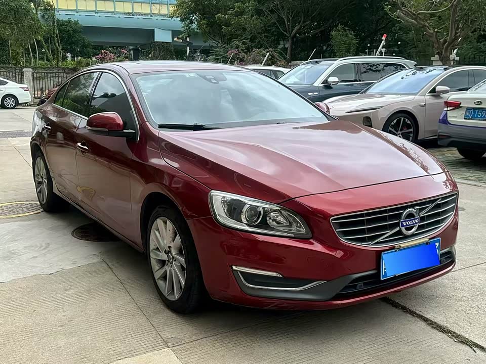 Volvo S60