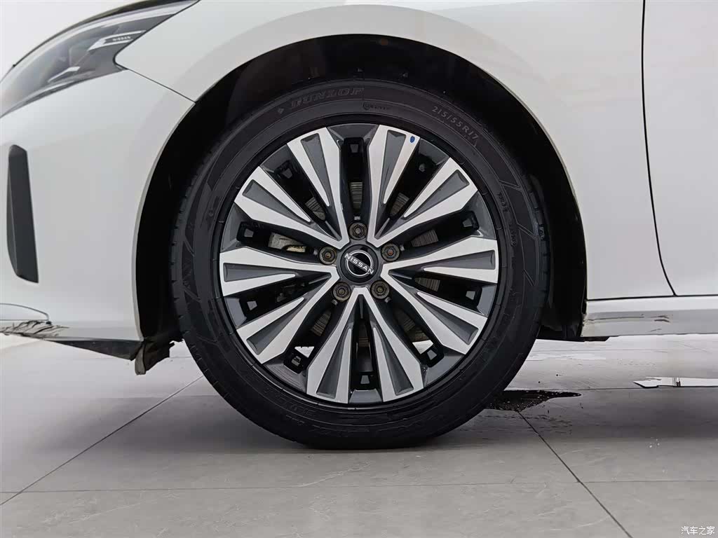 Nissan Teana, 2023 17