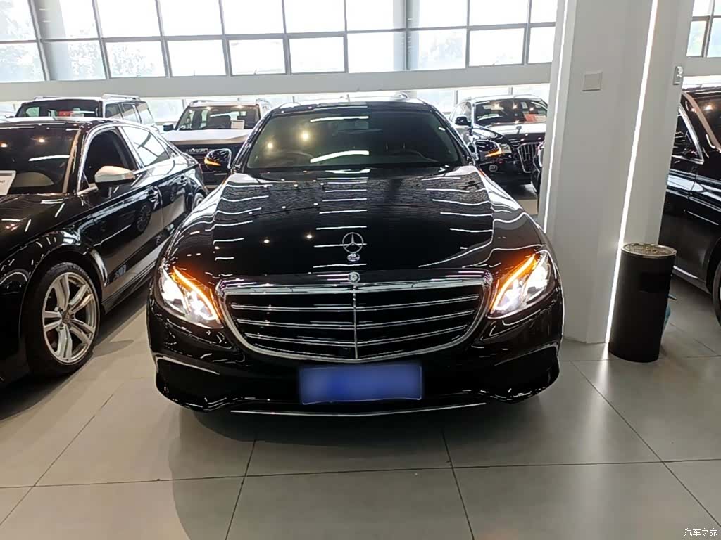 Mercedes-Benz E-Class, 2020 3