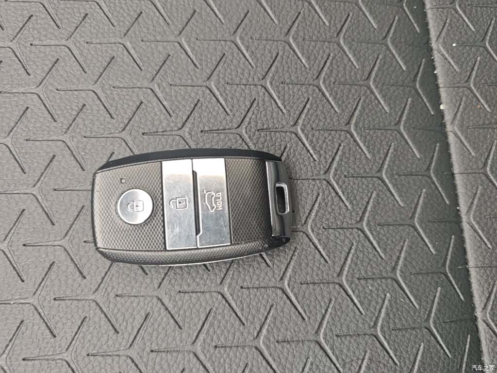 Kia KX1, 2018 17
