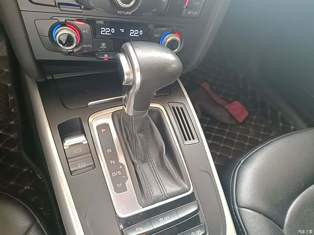 Audi A4L, 2015 14