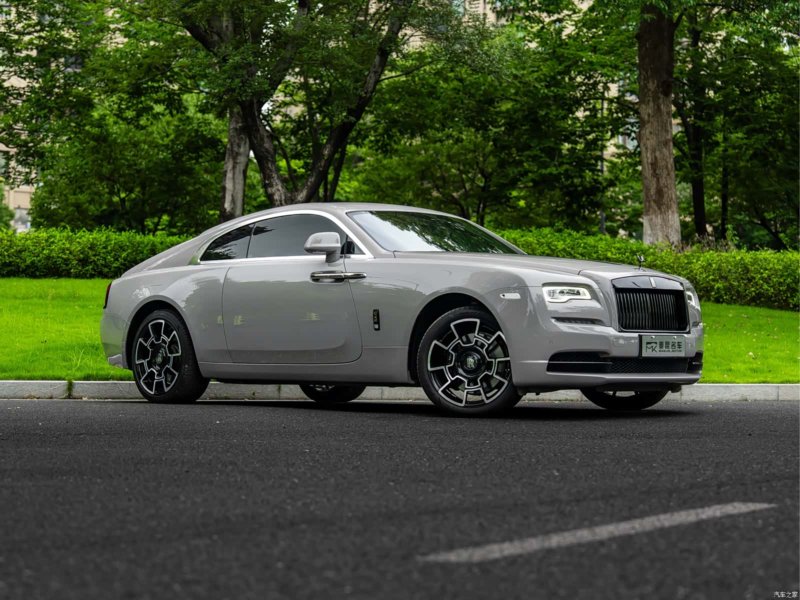 Rolls-Royce Wraith, 2021 3