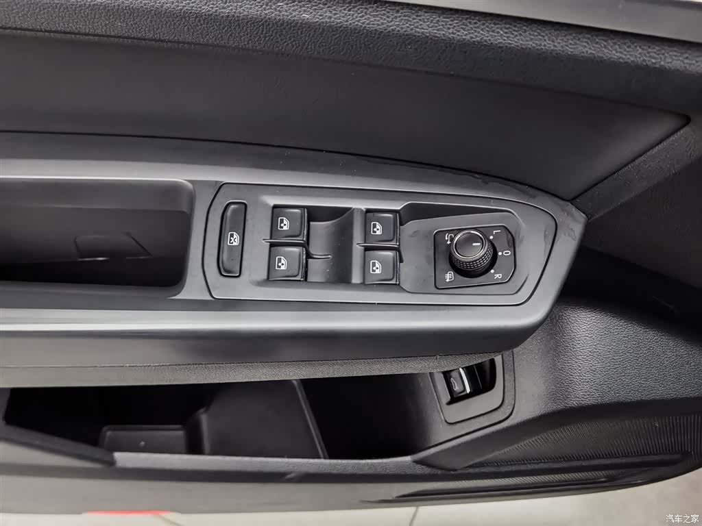 Volkswagen Teramont, 2020 9