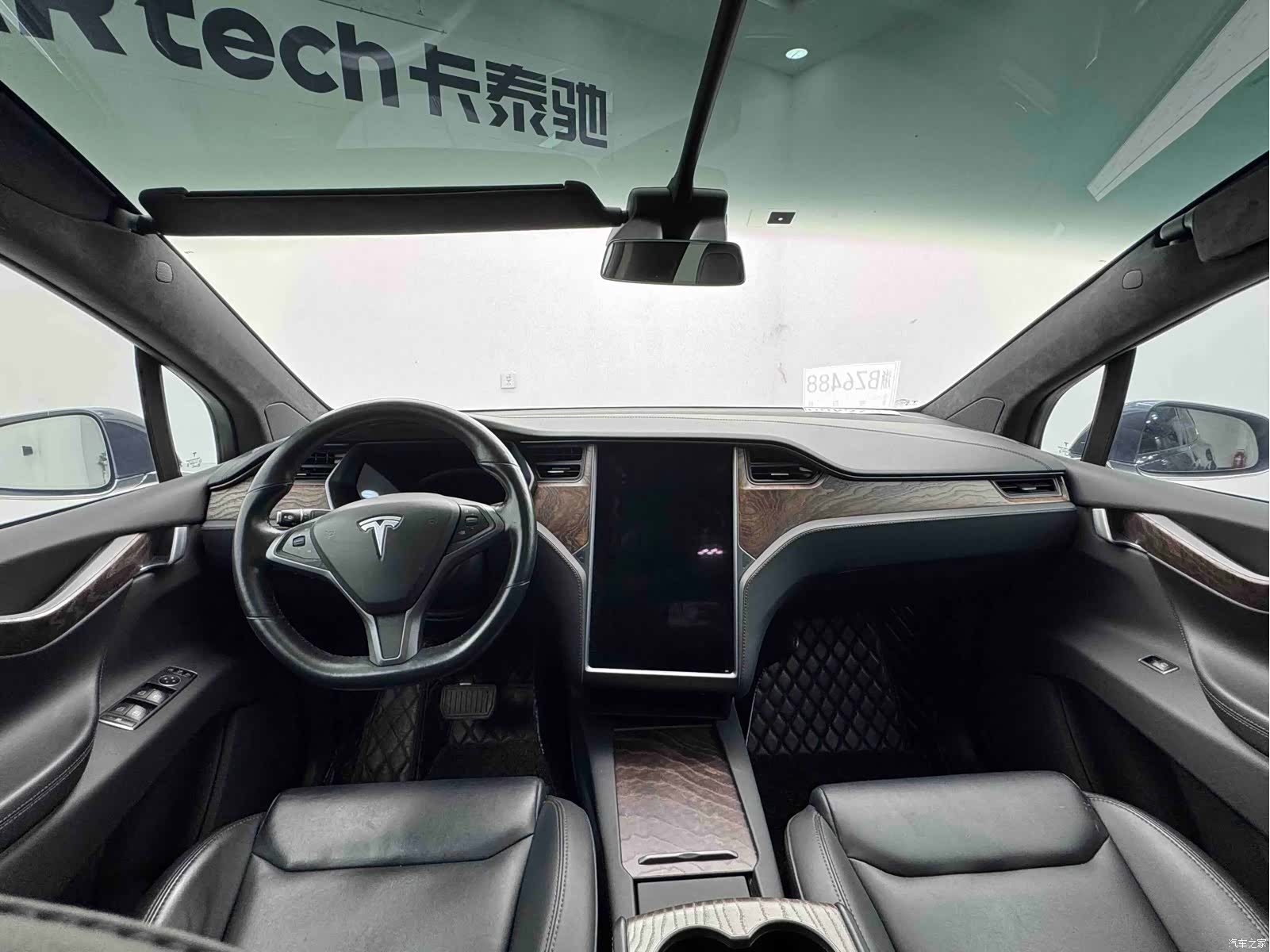 Tesla Model X, 2020 9