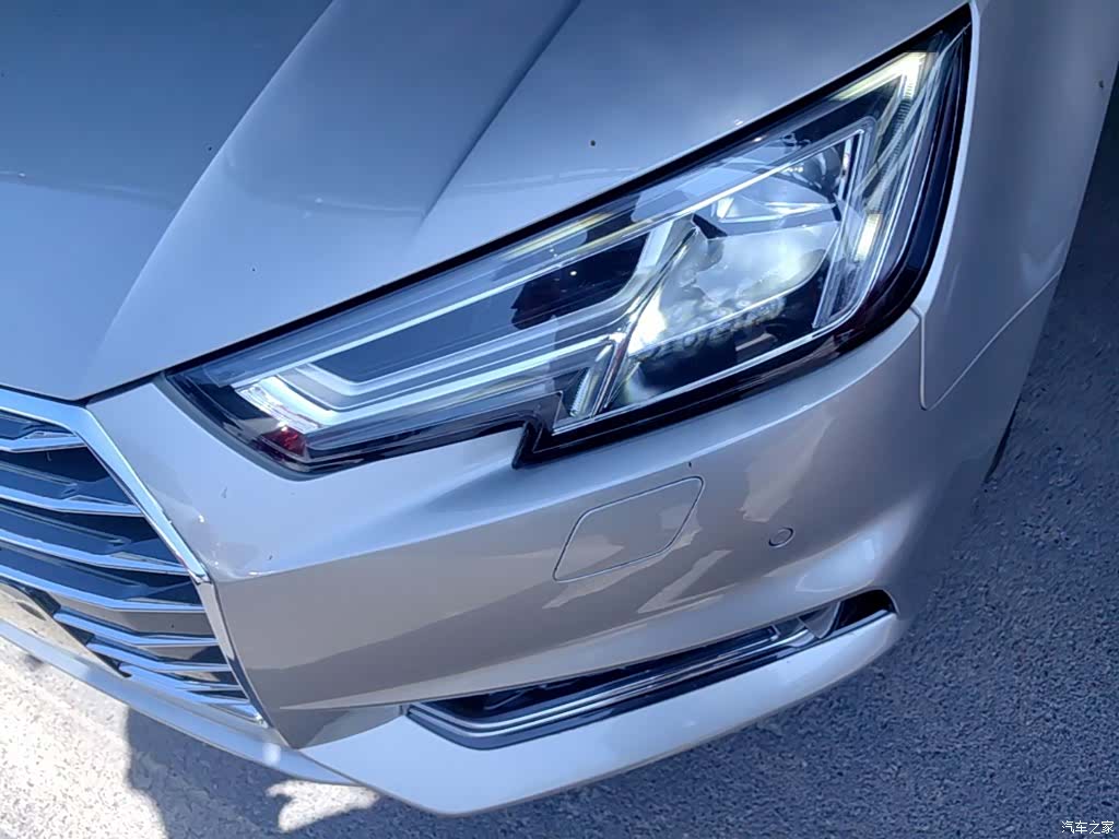 Audi A4L, 2020 24