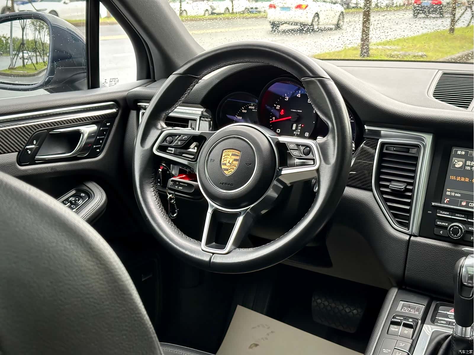 Porsche Macan, 2015 16