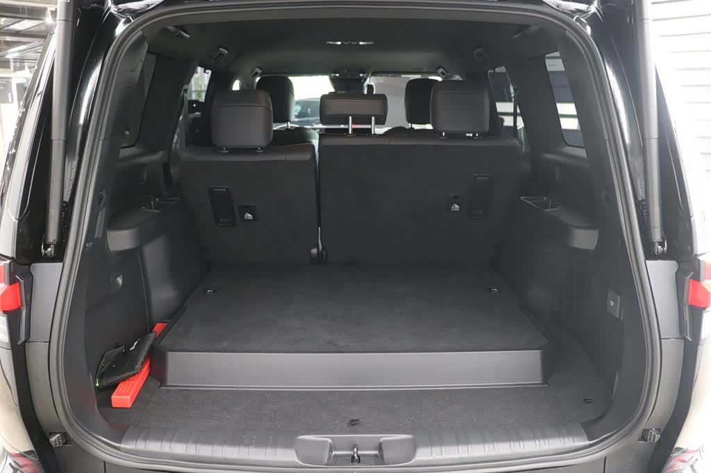 Lexus GX, 2025 29
