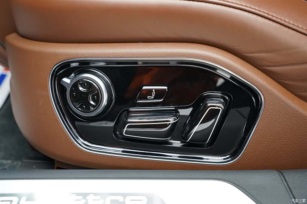 Audi A8L, 2017 11