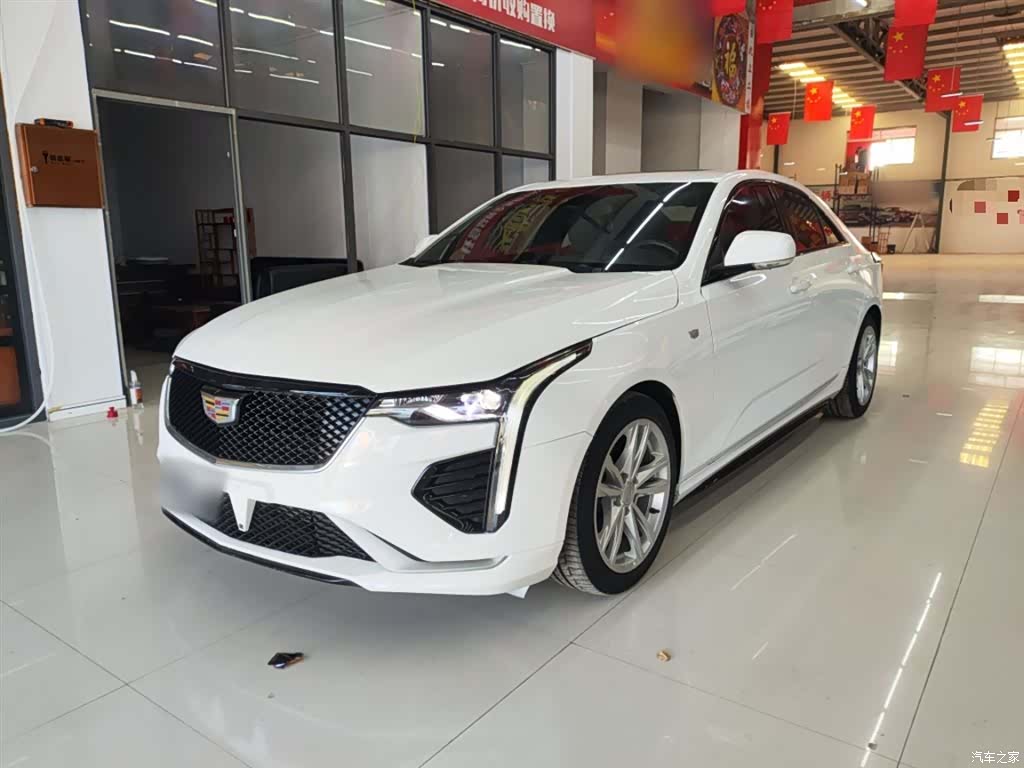 Cadillac CT4