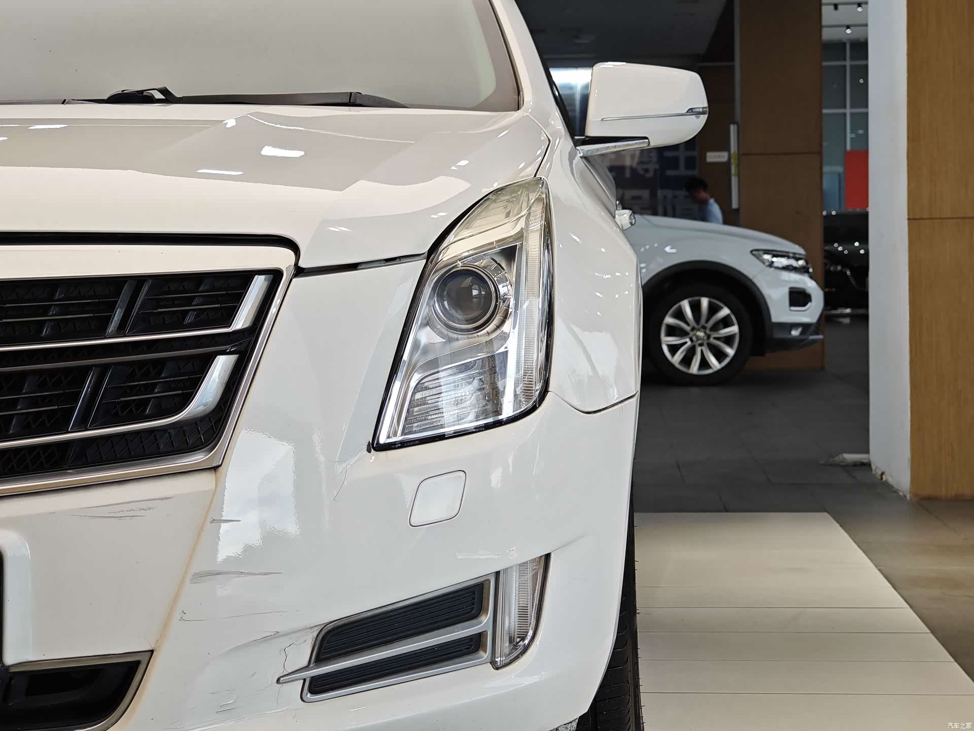 Cadillac XTS, 2016 2