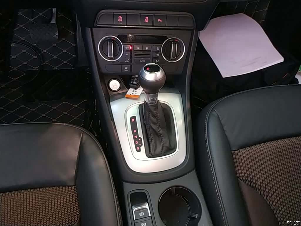 Audi Q3, 2018 14