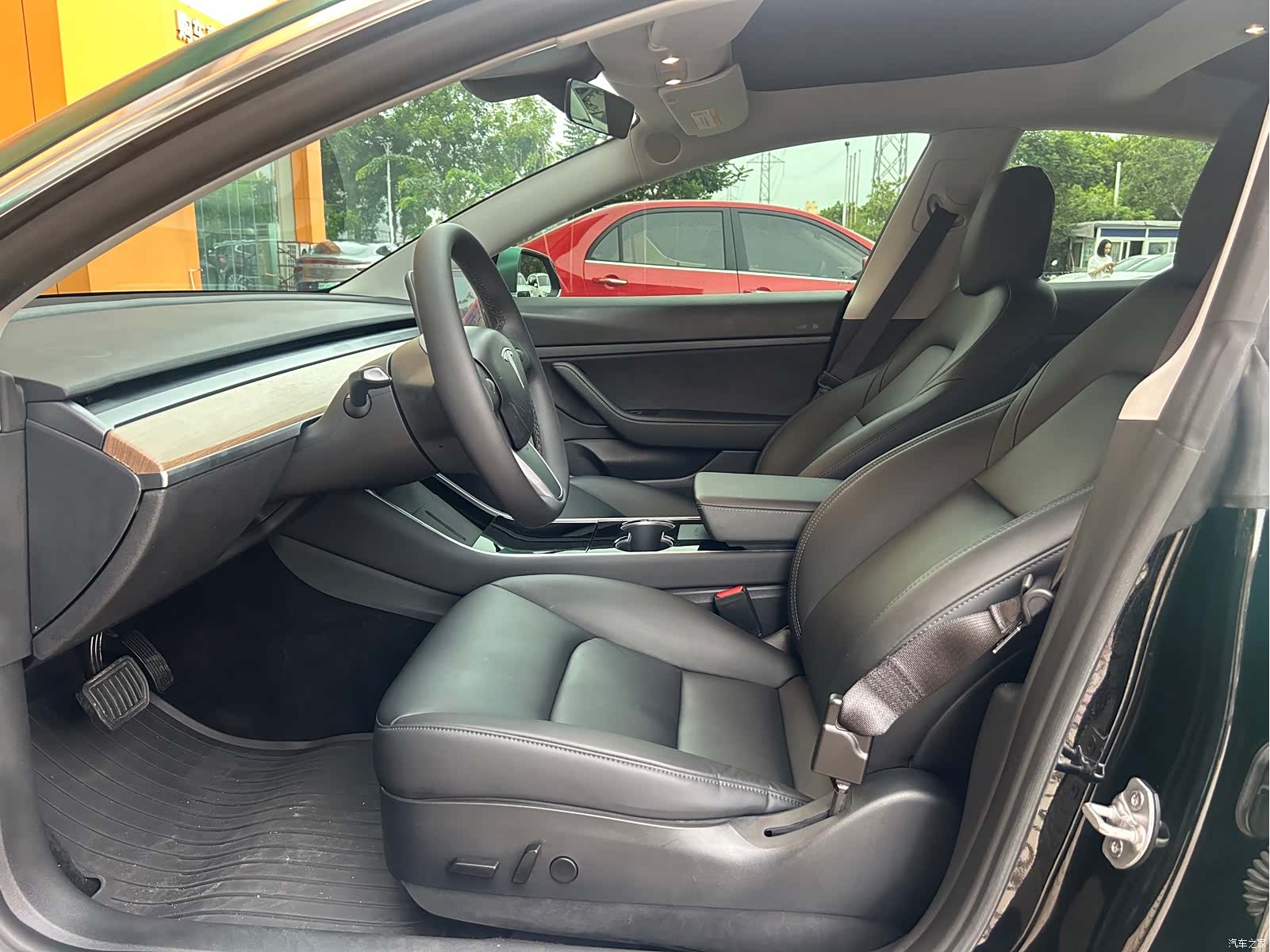 Tesla Model 3, 2020 10