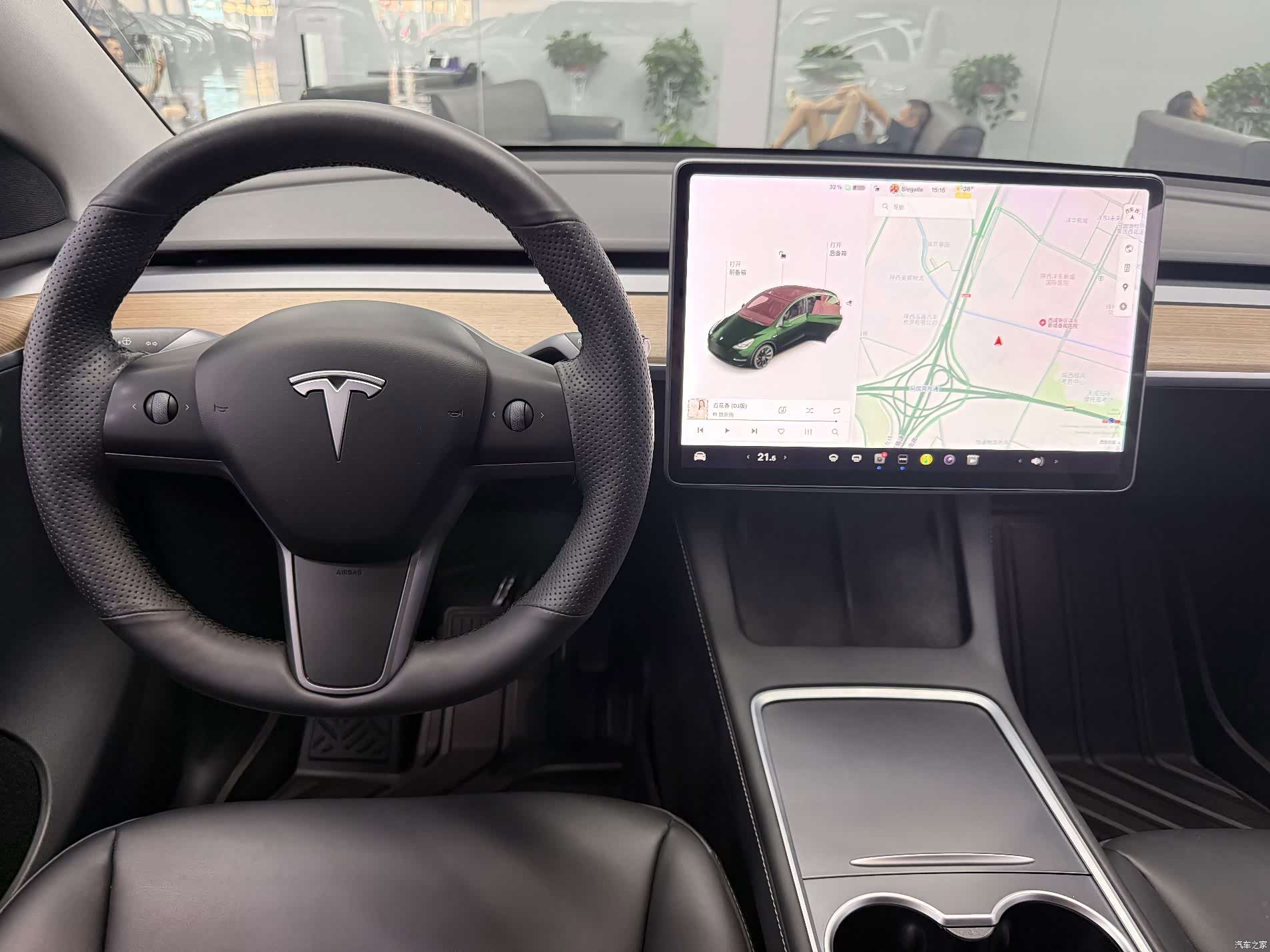 Tesla Model Y, 2021 8