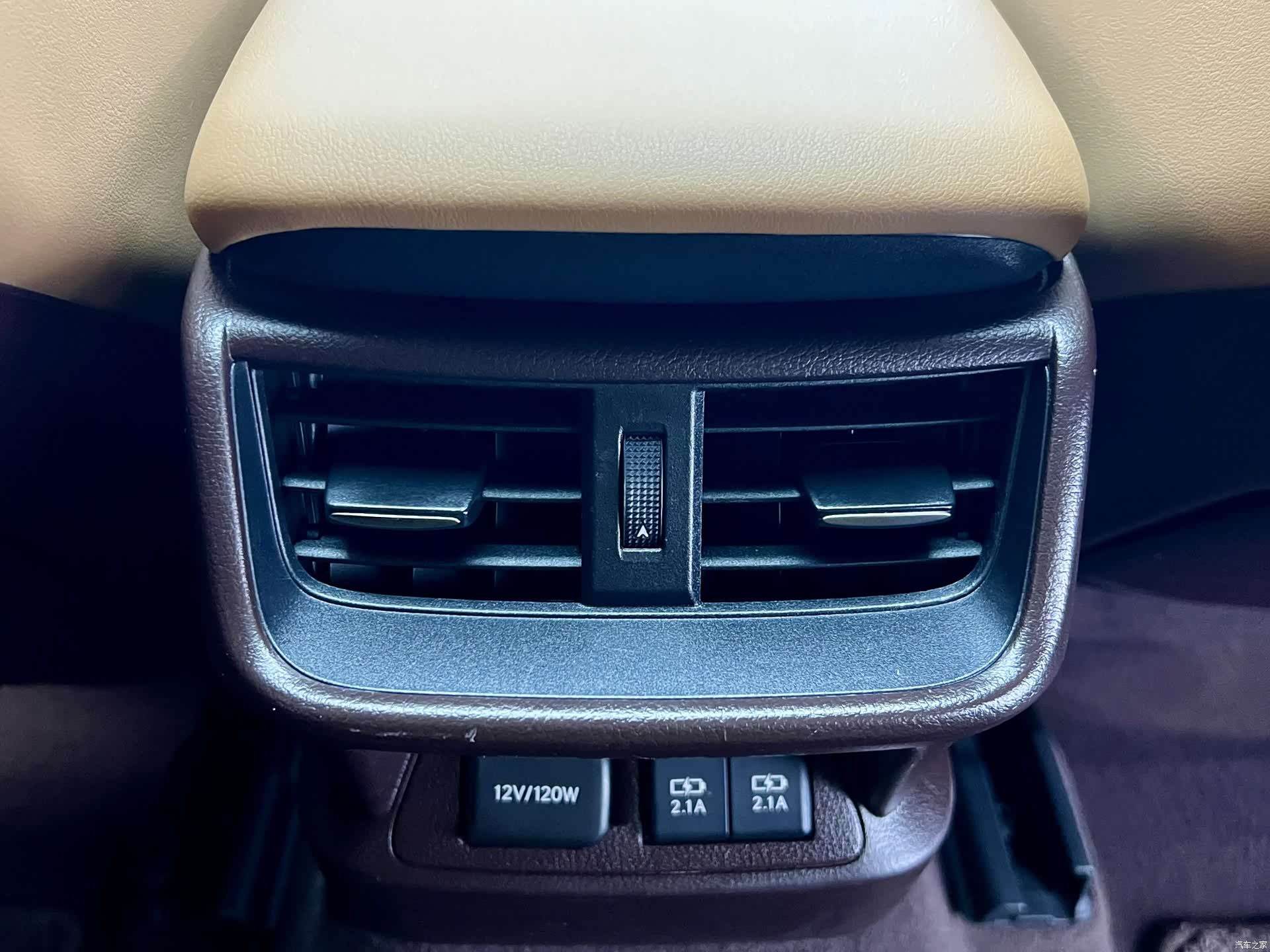 Lexus ES, 2021 15