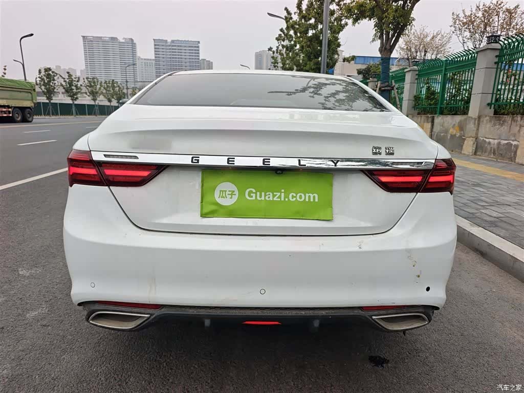 Geely Binray, 2022 6