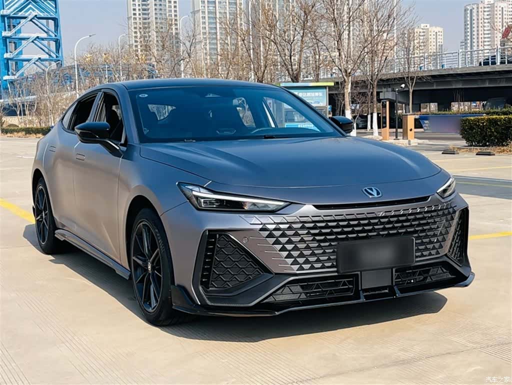 Changan UNI-V, 2022 7