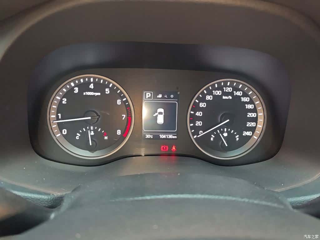 Hyundai Tucson, 2016 12
