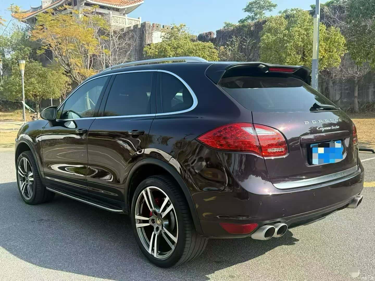 Porsche Cayenne, 2011 6