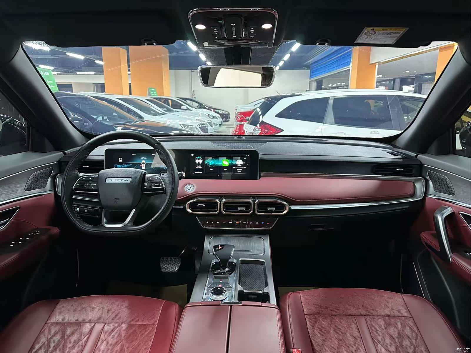 Jetour X70, 2025 4