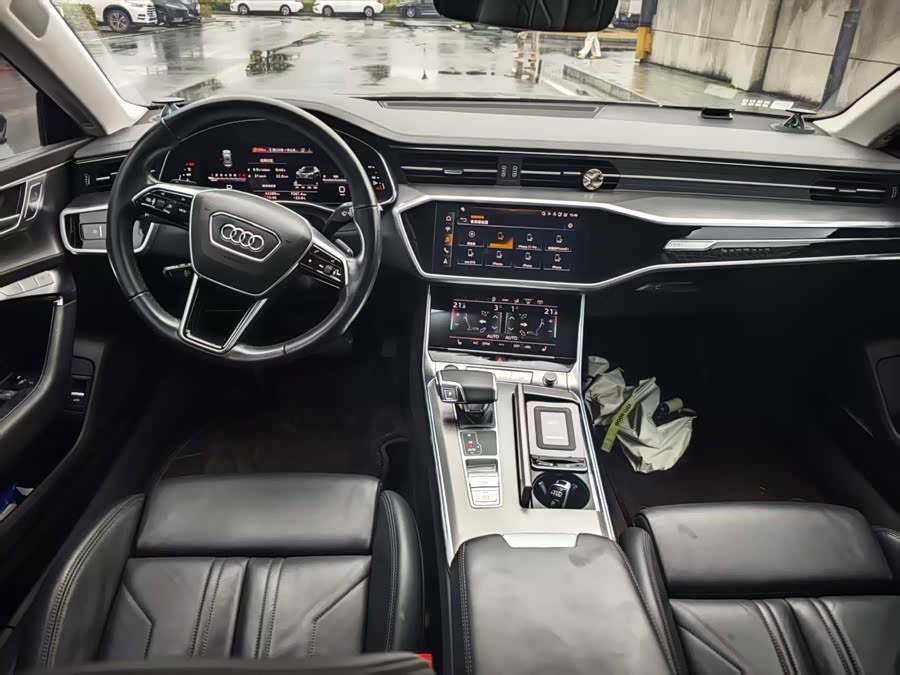 Audi A7 2022, фото 4