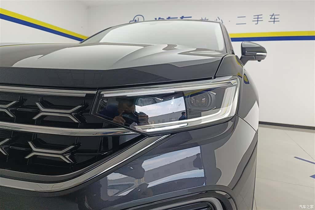 Volkswagen Tayron, 2025 все фото