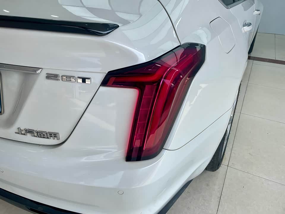 Cadillac CT5