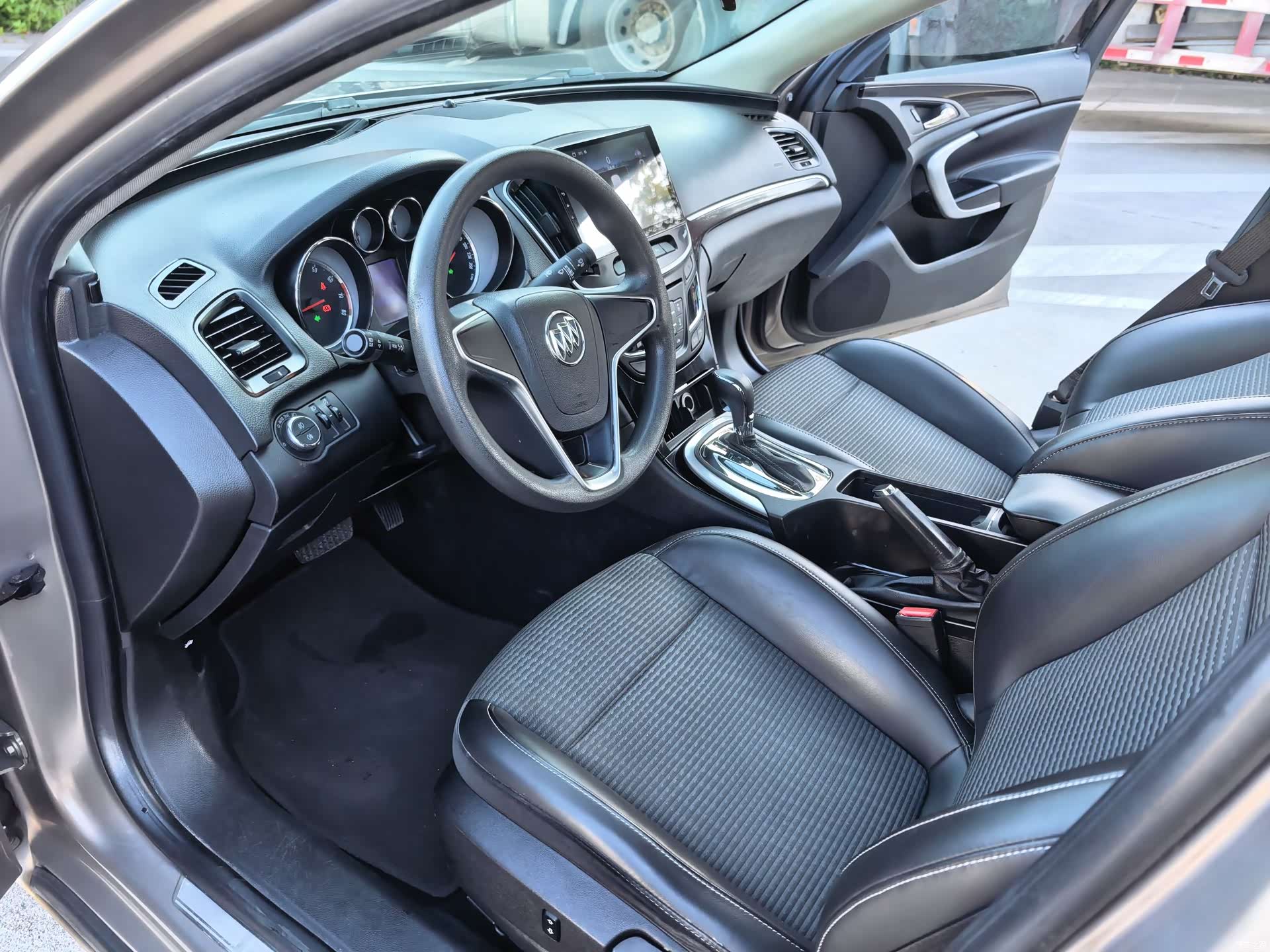 Buick Regal, 2015 13