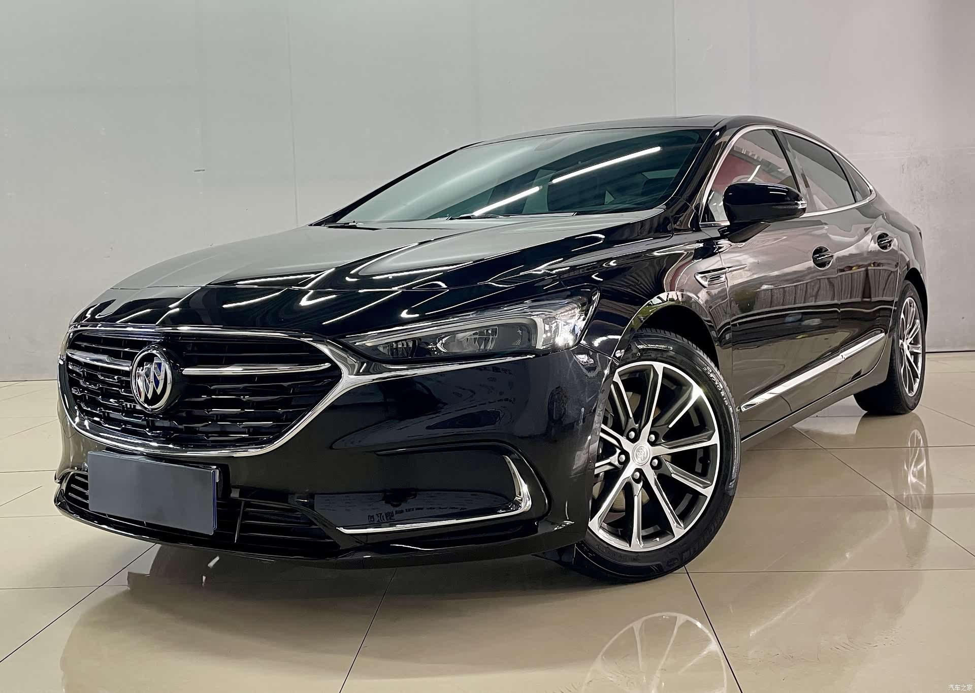 Buick LaCrosse, 2022 2