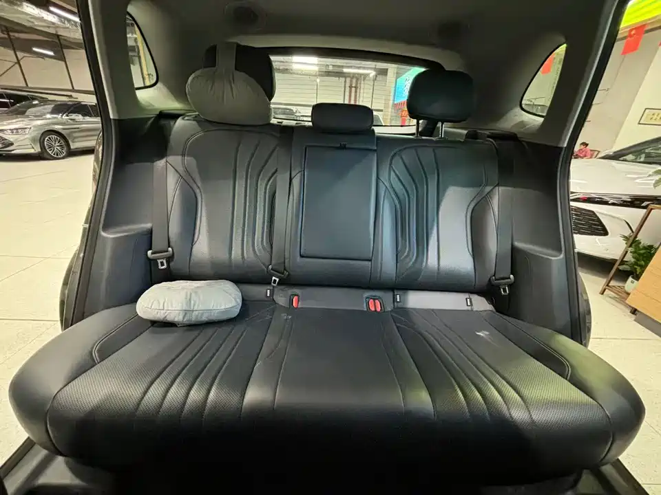 Geely Galaxy Galaxy E5