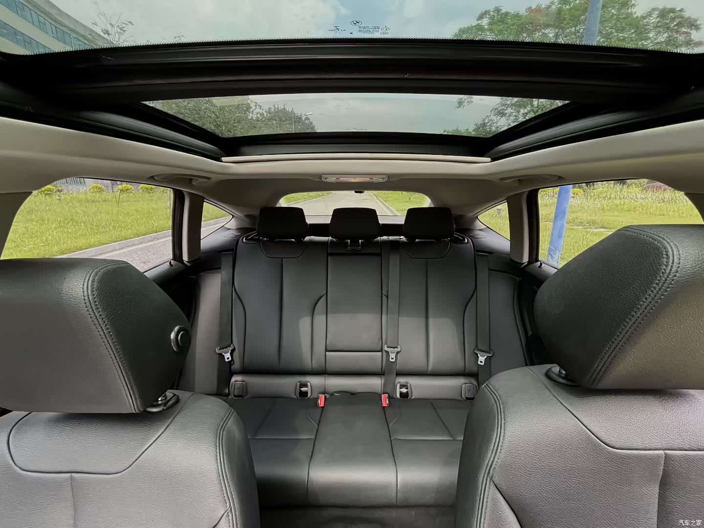 BMW 3 Series, 2015 6