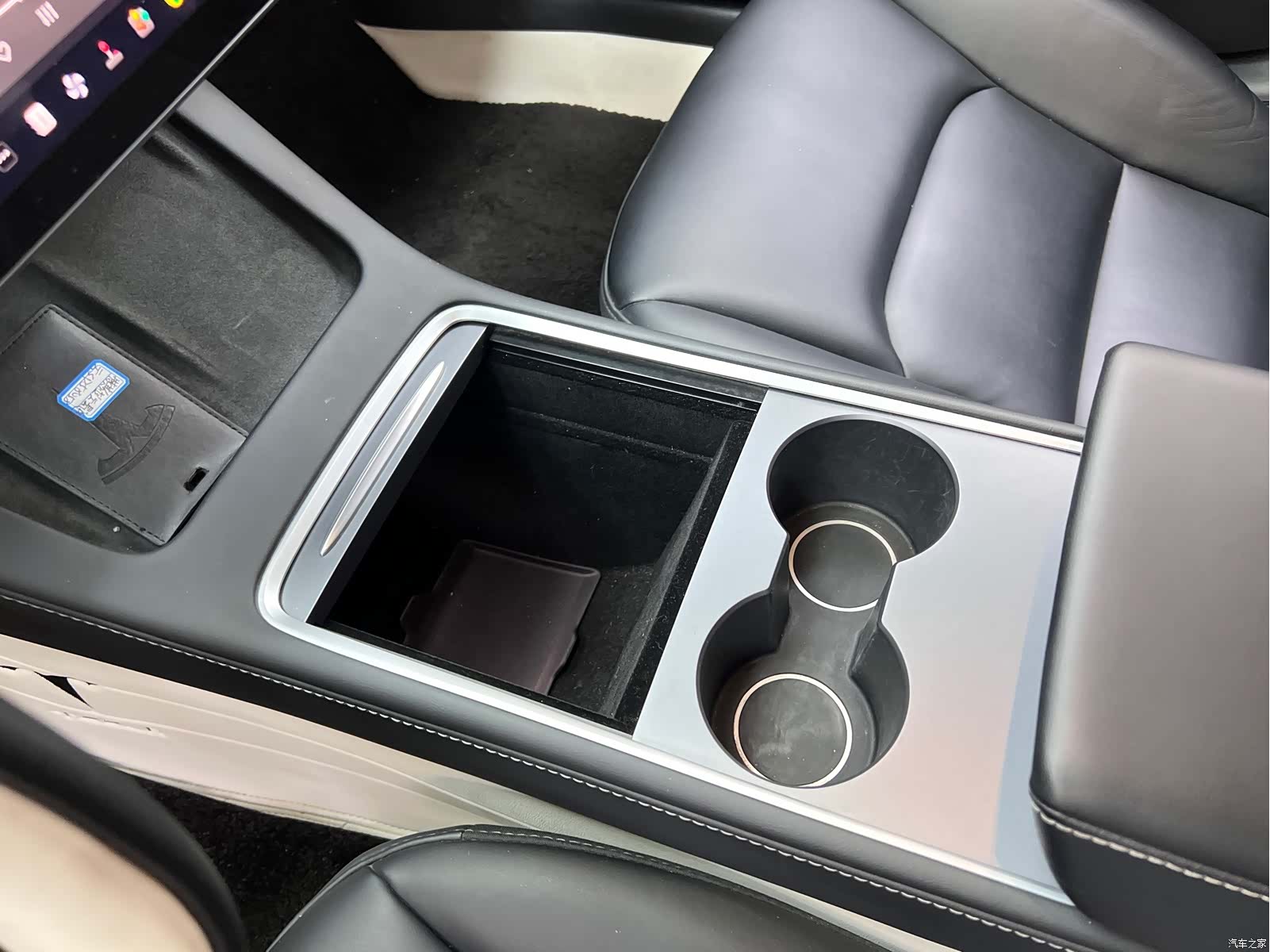Tesla Model 3, 2023 29
