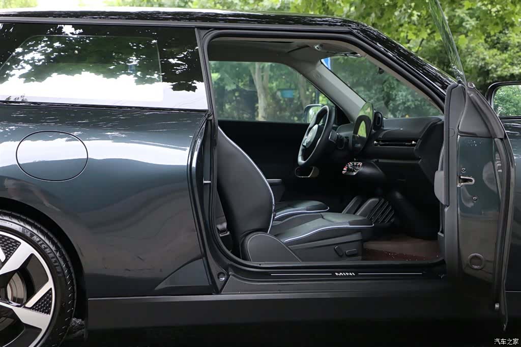 Mini Cooper, 2025 14